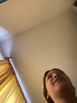 baby lizy online show from 1, 11, 2025