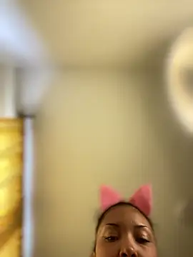 baby lizy online show from 5, 4, 2026