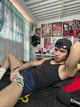 Snapshot of dylan_fun18 chatting on 7, 6, 2026 dylan fun18 online show from 7, 6, 2026