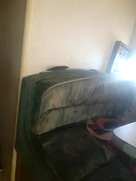 LargeDominoes online show from 14, 3, 2026