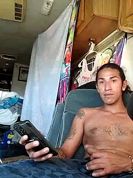 LargeDominoes online show from 28, 2, 2026