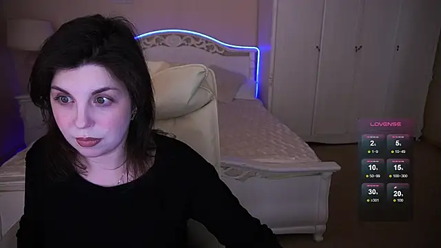 MirandaWong online show from 21, 3, 2025