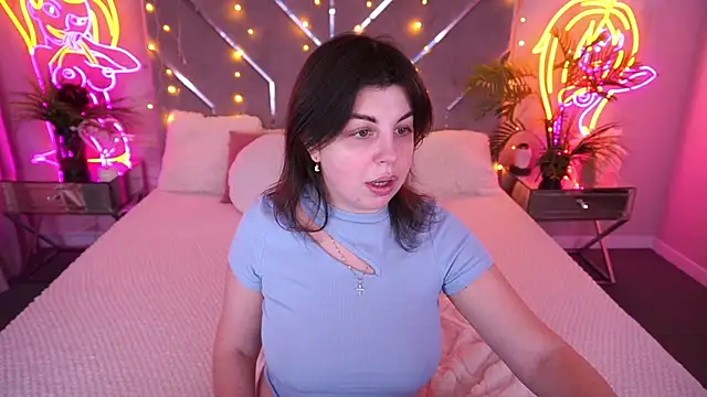 MirandaWong online show from 25, 2, 2026