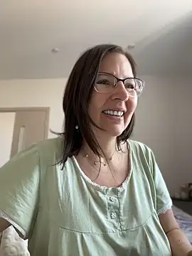 Snapshot of B_Bonya_m chatting on 13, 6, 2026 B Bonya m online show from 13, 6, 2026