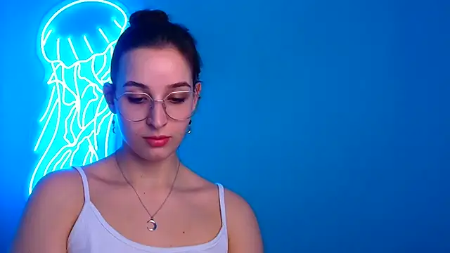 Snapshot of Jessie_Kisss chatting on 7, 3, 2025 Jessie Kisss online show from 7, 3, 2025
