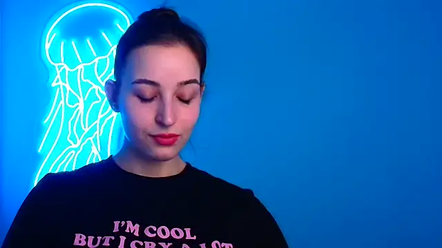 Snapshot of Jessie_Kisss chatting on 5, 3, 2025 Jessie Kisss online show from 5, 3, 2025