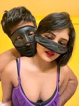 Hotcouple012 online show from 29, 11, 2025