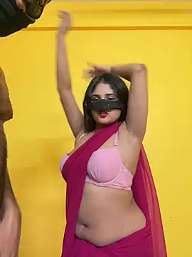 Hotcouple012 online show from 7, 2, 2026