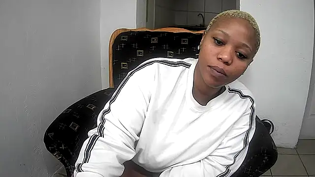 GoldenPussyXOXO online show from 22, 4, 2026