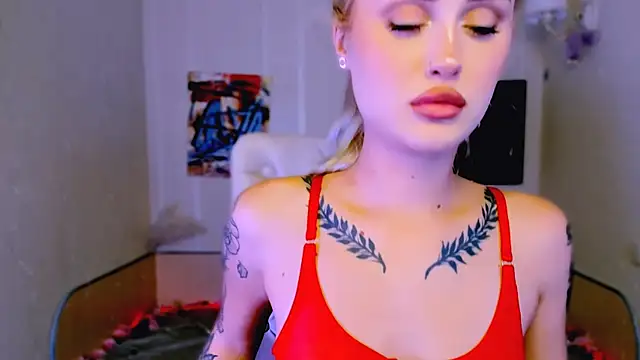  Ravenaa online show from 15, 12, 2025