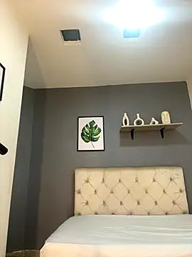 Soe Lara online show from 28, 11, 2025