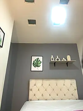 Soe Lara online show from 5, 12, 2025