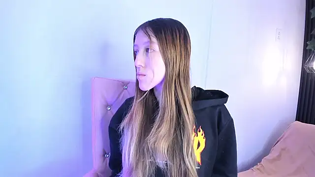 BRIAR AND BLAIR online show from 17, 11, 2025