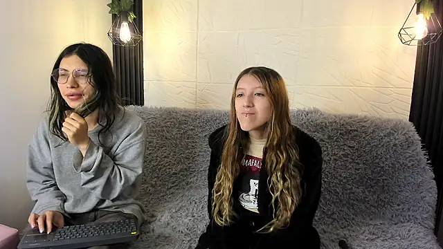 BRIAR AND BLAIR online show from 8, 11, 2025