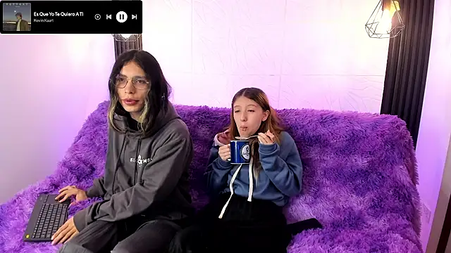 BRIAR AND BLAIR online show from 24, 10, 2025