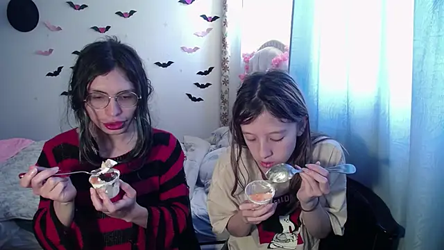 BRIAR AND BLAIR online show from 8, 9, 2025