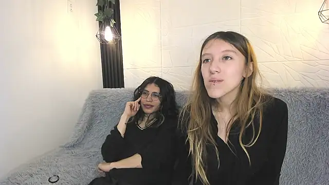 BRIAR AND BLAIR online show from 29, 11, 2025