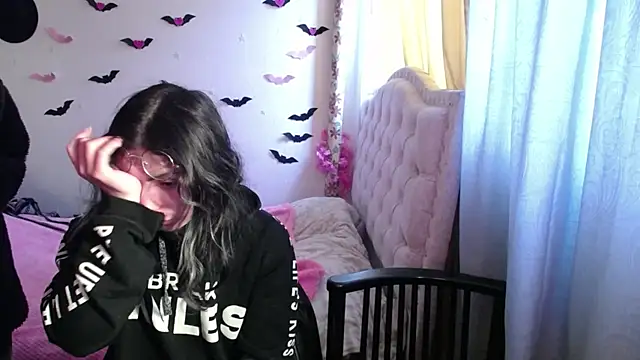 BRIAR AND BLAIR online show from 6, 11, 2025