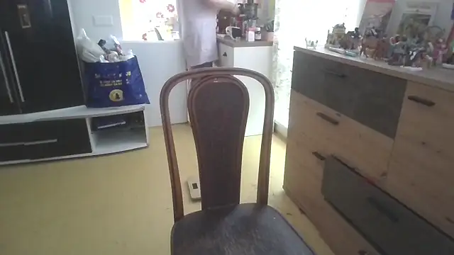 Meliss Official9 online show from 2, 12, 2025