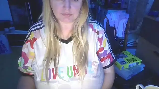 Meliss Official9 online show from 3, 4, 2026