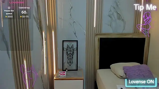 Snapshot of MAGNOLEROY chatting on 15, 11, 2025 MAGNOLEROY online show from 15, 11, 2025