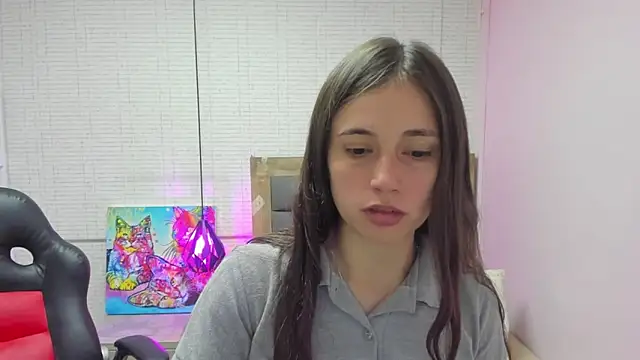 Snapshot of MAGNOLEROY chatting on 20, 10, 2025 MAGNOLEROY online show from 20, 10, 2025