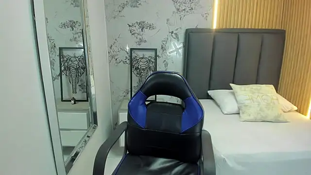 MAGNOLEROY online show from 3, 3, 2026