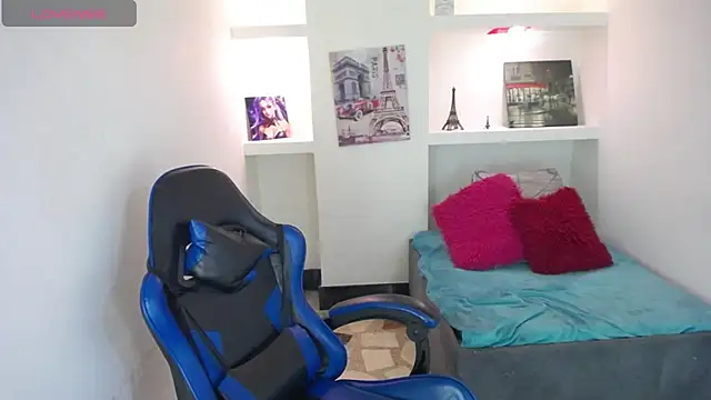 Catalehia Milk online show from 8, 11, 2025