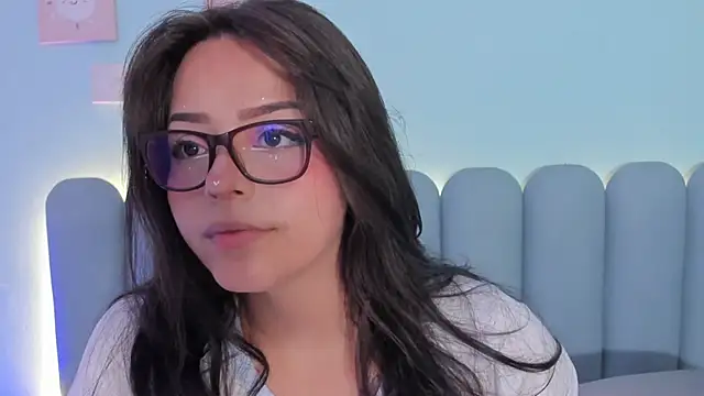 curvy rousi online show from 25, 10, 2025