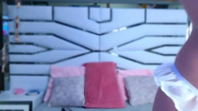 ElizabetthKitty online show from 10, 4, 2026