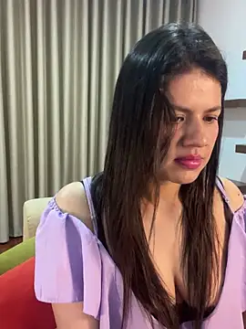 Snapshot of Alice_Biel chatting on 18, 2, 2025 Alice Biel online show from 18, 2, 2025