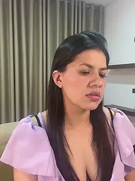 Snapshot of Alice_Biel chatting on 22, 3, 2025 Alice Biel online show from 22, 3, 2025