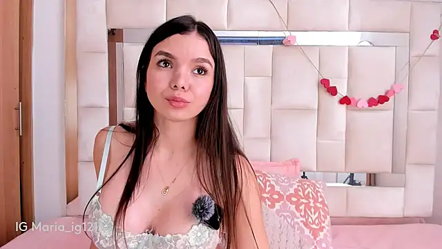 Snapshot of isabella_gomez11 chatting on 16, 7, 2026 isabella gomez11 online show from 16, 7, 2026