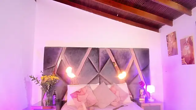 Snapshot of Sofi_Vasquez chatting on 2, 12, 2025 Sofi Vasquez online show from 2, 12, 2025