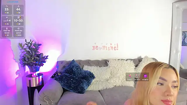 Snapshot of Sofi_Vasquez chatting on 17, 2, 2025 Sofi Vasquez online show from 17, 2, 2025