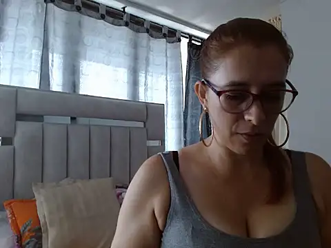 karlabarrera online show from 28, 5, 2026