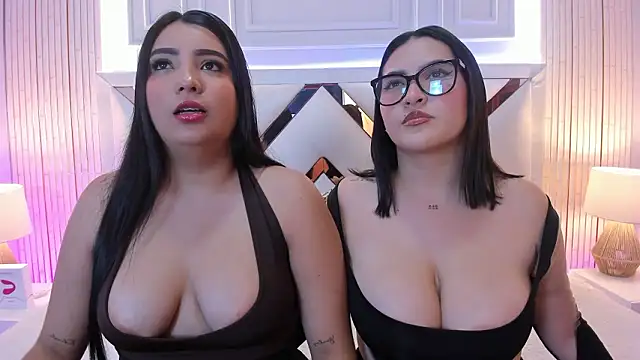 madeleine2112 online show from 4, 2, 2026