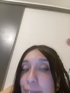 bbferlinaa online show from 22, 12, 2025