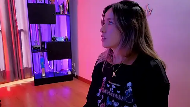 sexfire lalita online show from 6, 4, 2026