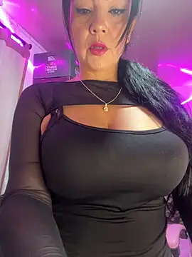 Hot beauty   online show from 16, 9, 2025