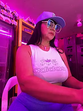 Hot beauty   online show from 20, 2, 2026