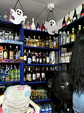 Snapshot of Hot_beauty__ chatting on 2, 11, 2025 Hot beauty online show from 2, 11, 2025