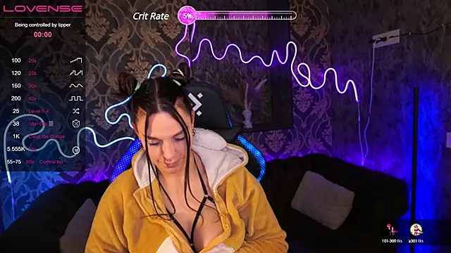 VelvetSkyy online show from 7, 12, 2024