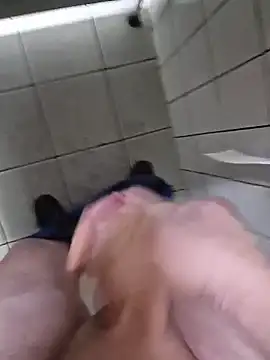 Warumnicht1980 online show from 15, 11, 2025