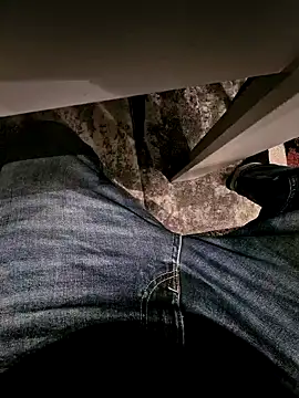 Warumnicht1980 online show from 16, 1, 2025