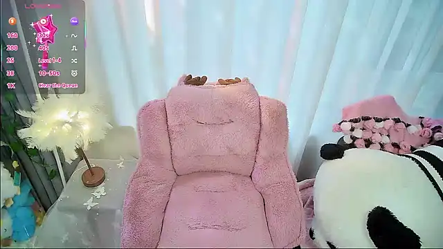 Xiaoyu-G online show from 19, 12, 2025