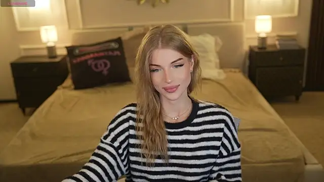 Stacy054 online show from 9, 11, 2025