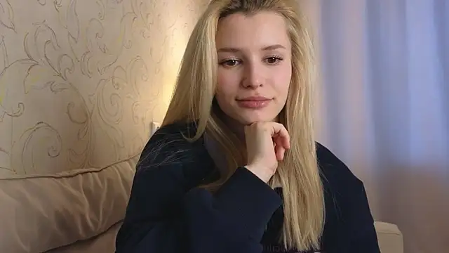 Snapshot of elsa_limerence chatting on 6, 3, 2026 elsa limerence online show from 6, 3, 2026