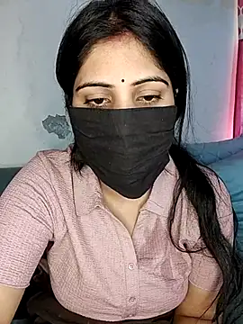 Kritika Hotty online show from 7, 3, 2025