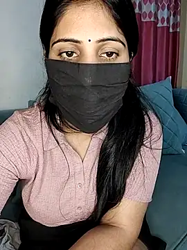 Kritika Hotty online show from 11, 3, 2025
